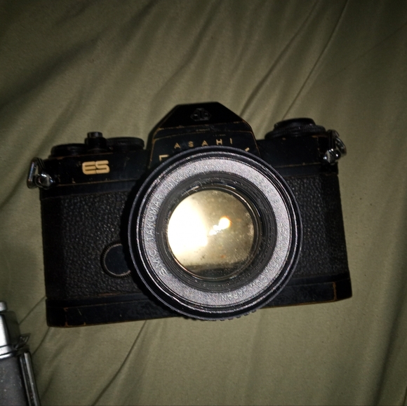 Camera - Picture 2 of 3